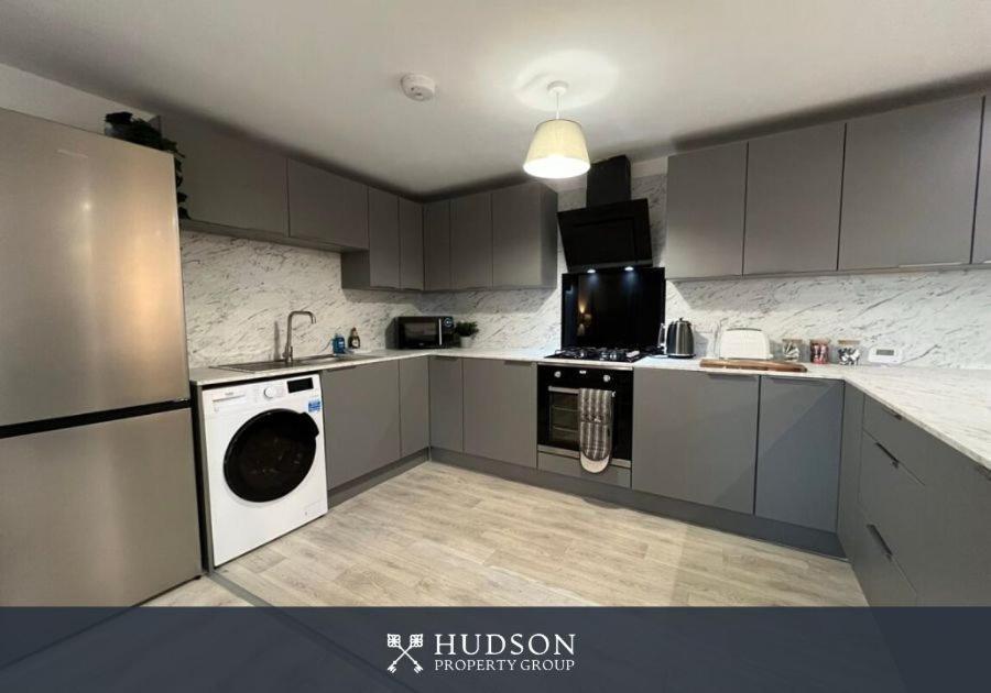 Open Plan Townhouse In Shrewsbury Villa Luaran gambar