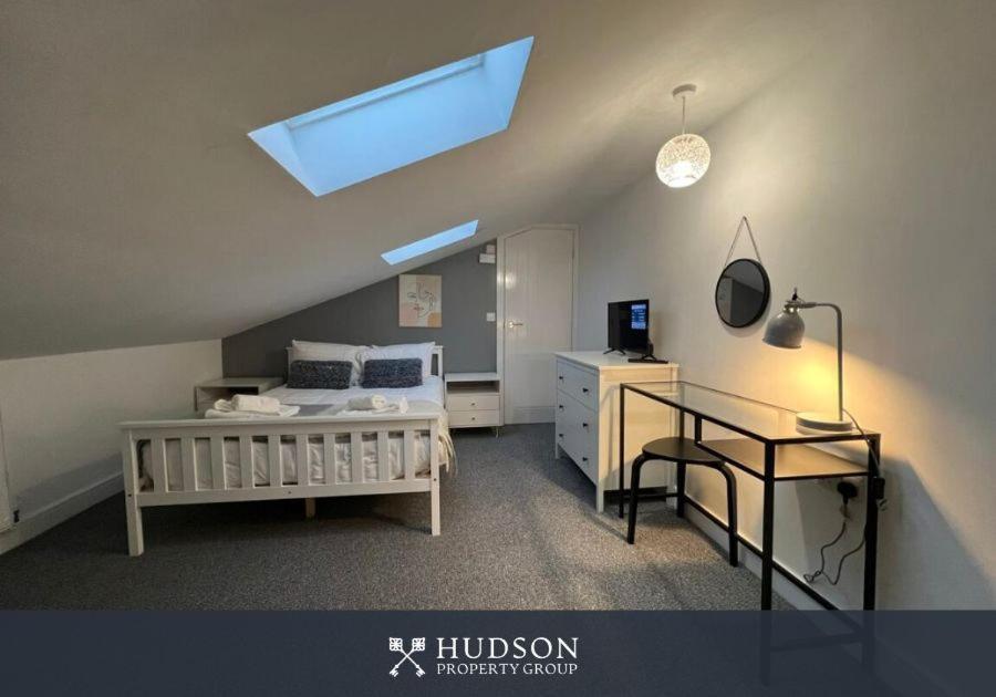 Open Plan Townhouse In Shrewsbury Villa Luaran gambar